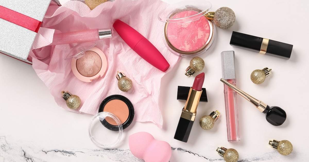 مواد آرایشی حرفه‌ای